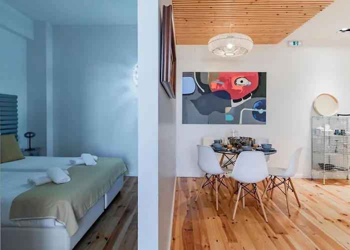 Fernandes Tomas 424 By Lovelystay * Porto