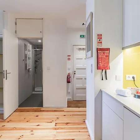 Fernandes Tomas 424 By Lovelystay * Порту