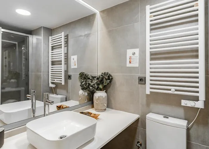 Fernandes Tomás 424 By Lovelystay * Oporto