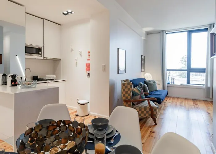 Fernandes Tomás 424 By Lovelystay *